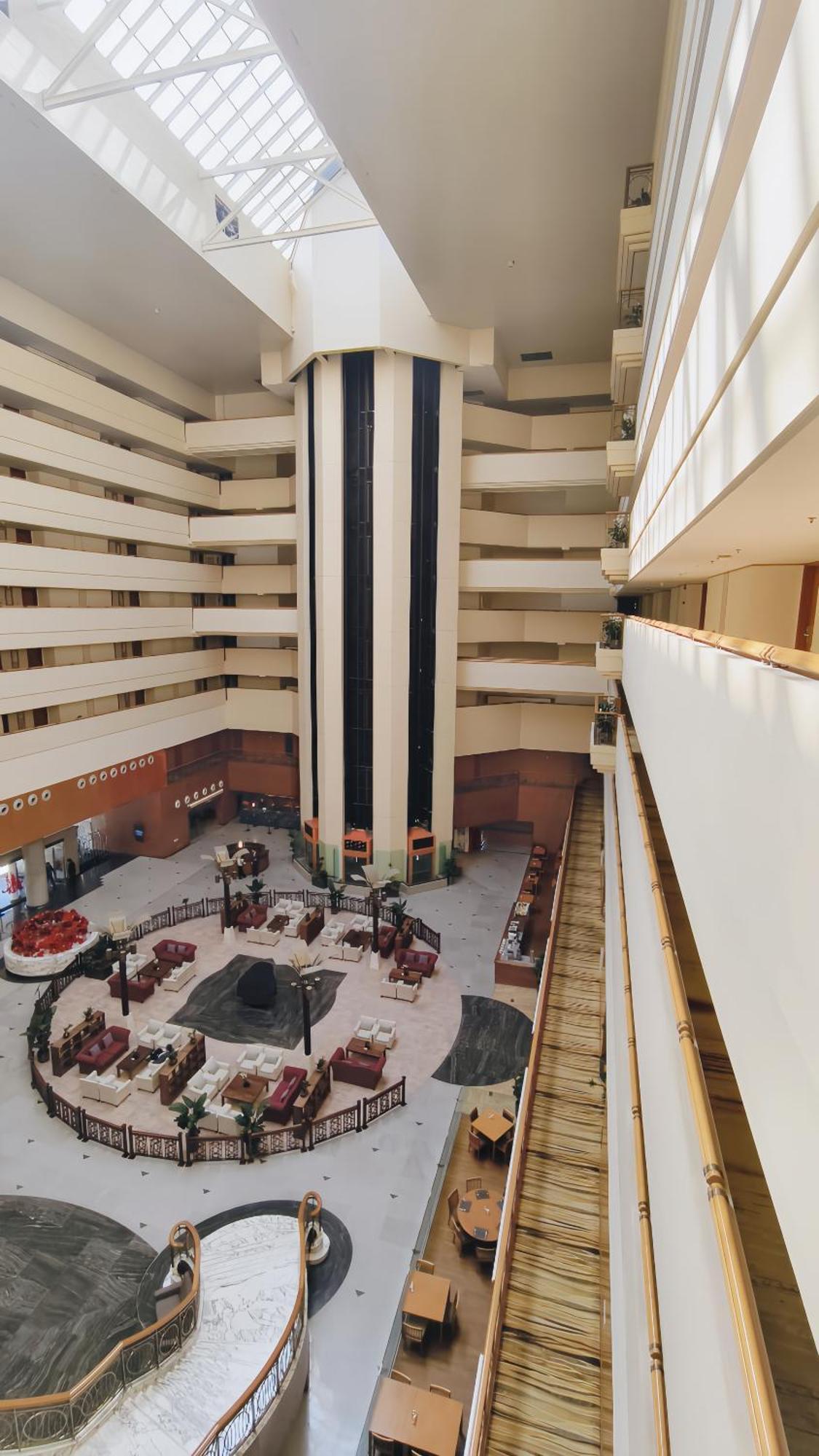 Xi'An Dajing Castle Hotel Bell Tower & Yongning Gate Exterior photo