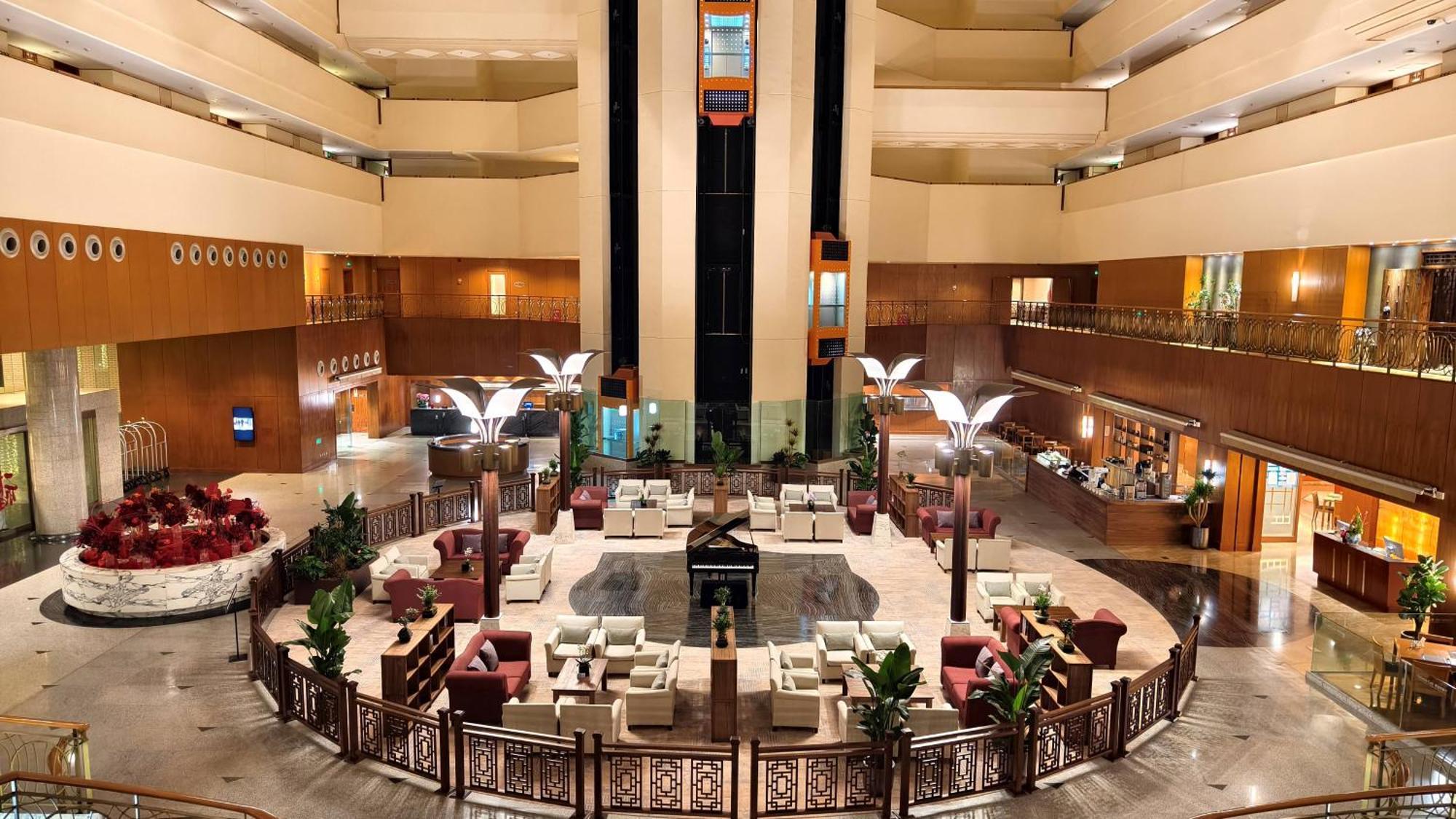 Xi'An Dajing Castle Hotel Bell Tower & Yongning Gate Exterior photo